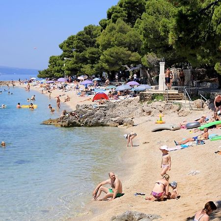 Apartments With A Parking Space Brela, Makarska - 11552 ภายนอก รูปภาพ